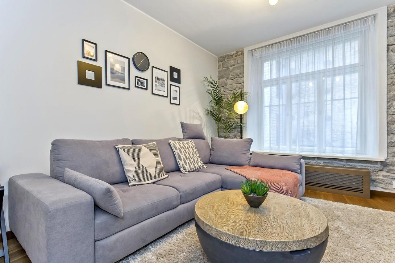 Luxuriously Furnished, Spacious Rotermanni Jewel Ταλίν Εξωτερικό φωτογραφία